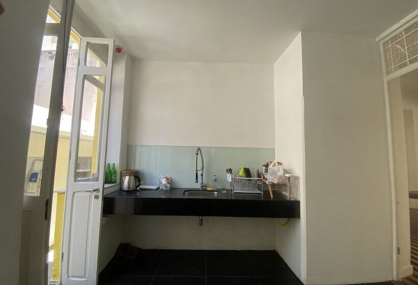 Sunflower Hostel