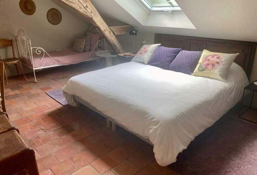 Bed and Breakfast La Gironnerie