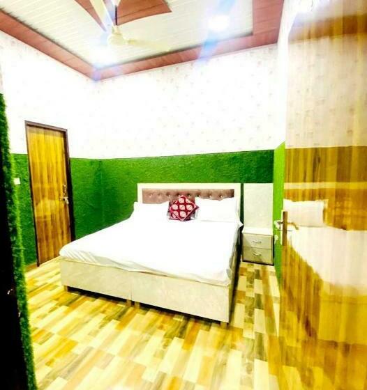 Отель Oyo 81104 Smart Residency