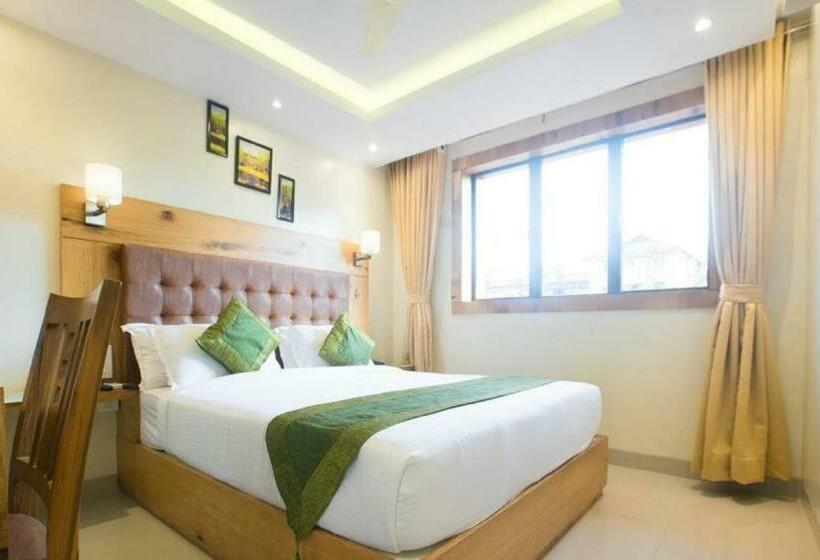 Bed and Breakfast Classic Plaza At Delhi Airport