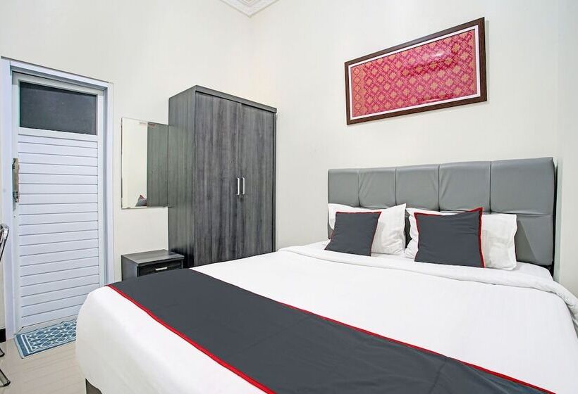 هتل Capital O 92417 Sawahan Residence Syariah