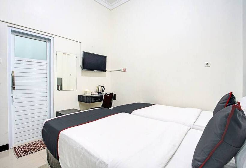 هتل Capital O 92417 Sawahan Residence Syariah