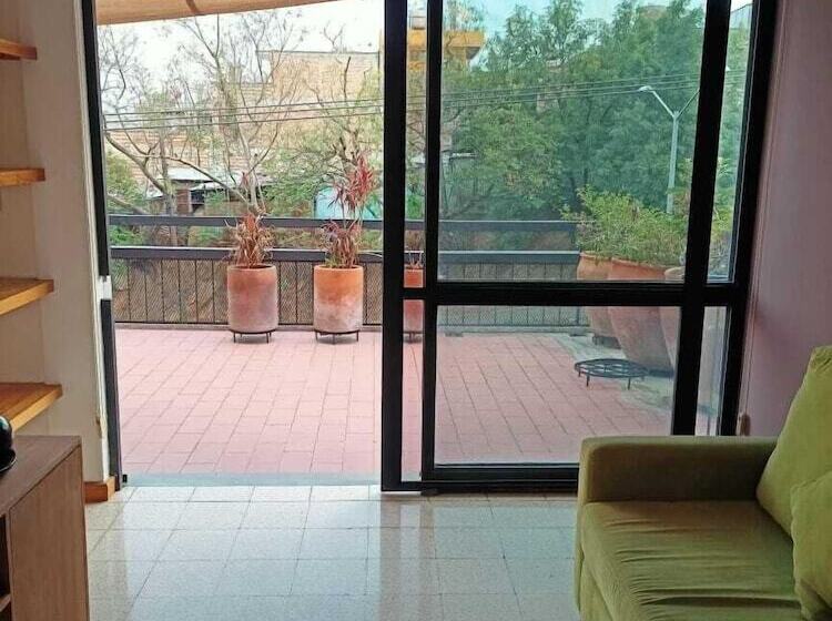 هتل Cozana Guest House