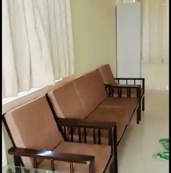 Пансион Viaana Home Stay
