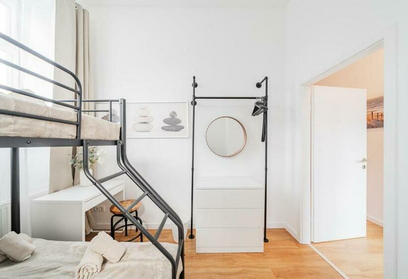 호스텔 Modern Central City Rooms