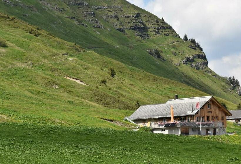 Общежитие Skihütte Obererbs