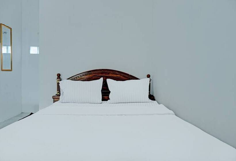 فندق Spot On 92412 Homestay Eka Fortuna Ranau