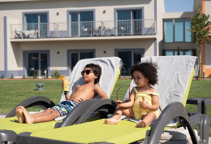 هتل Vila Gale Nep Kids