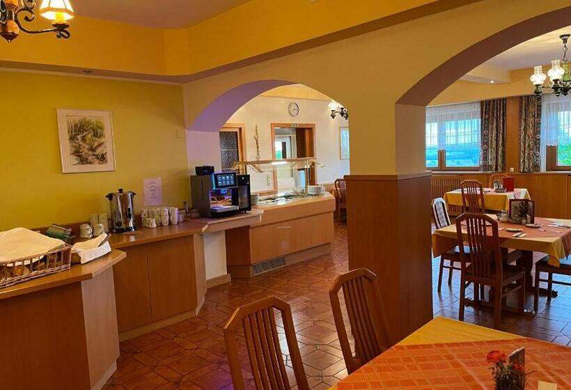 Wohlfühl Hotel Wiesenhof