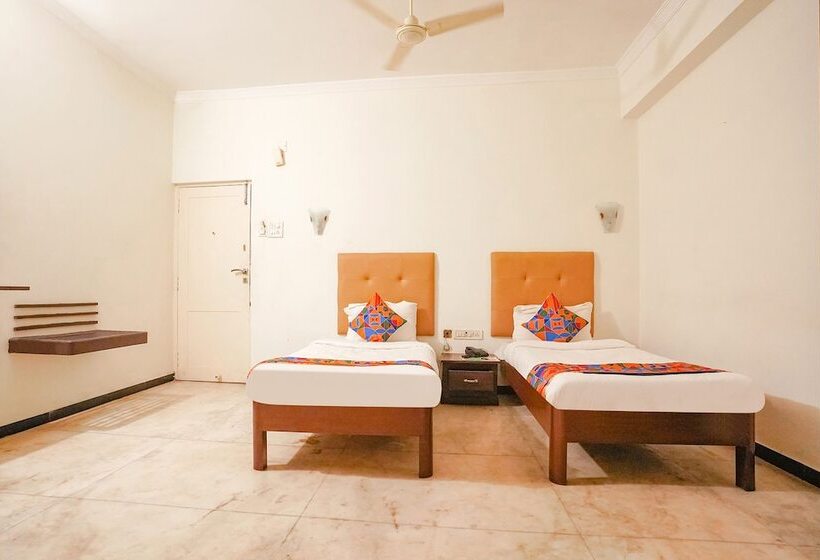 בית מלון כפרי Fabexpress Planet Grande