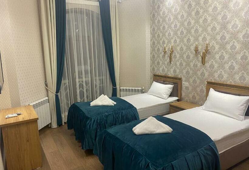 פנסיון Anor Guest House