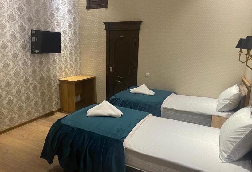 פנסיון Anor Guest House
