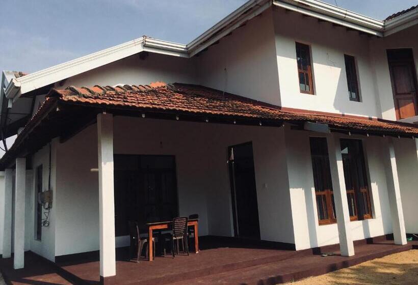 צימר Sebastian Family Villa