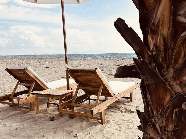 تختخواب و صبحانه Soho Ayvalık