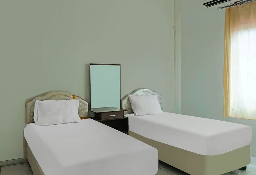 هتل Spot On 92390 Wilma Kost Syariah