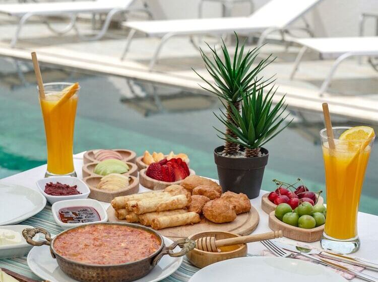 בית מלון כפרי Umbelo Suites Dalyan