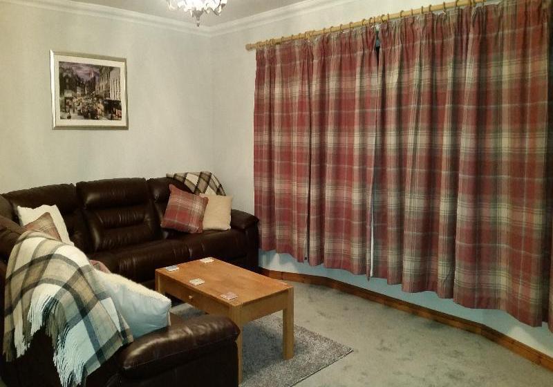 住宿加早餐  Ronan House