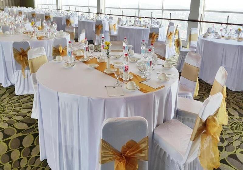 هتل Swiss Belcourt Bogor