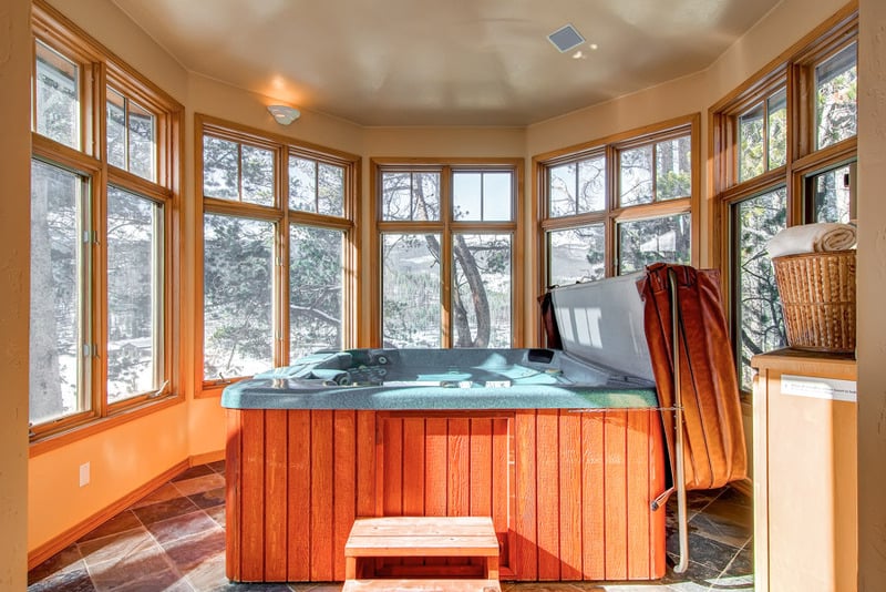هتل Highlands Ridge Retreat By Pinnacle Lodging
