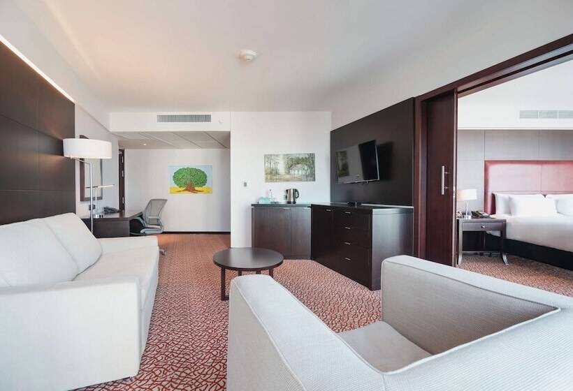 هتل Hilton Garden Inn Montevideo