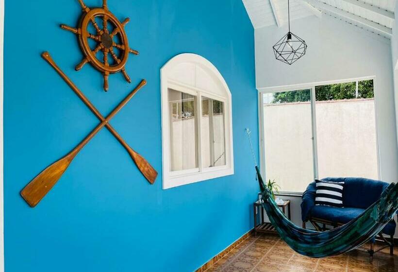 Hostel Litoral