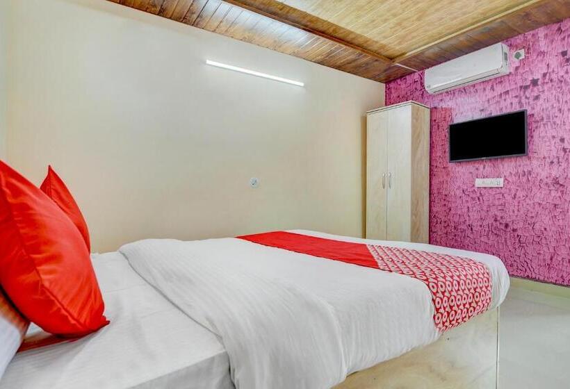 فندق Flagship Milan Lodging And Boarding