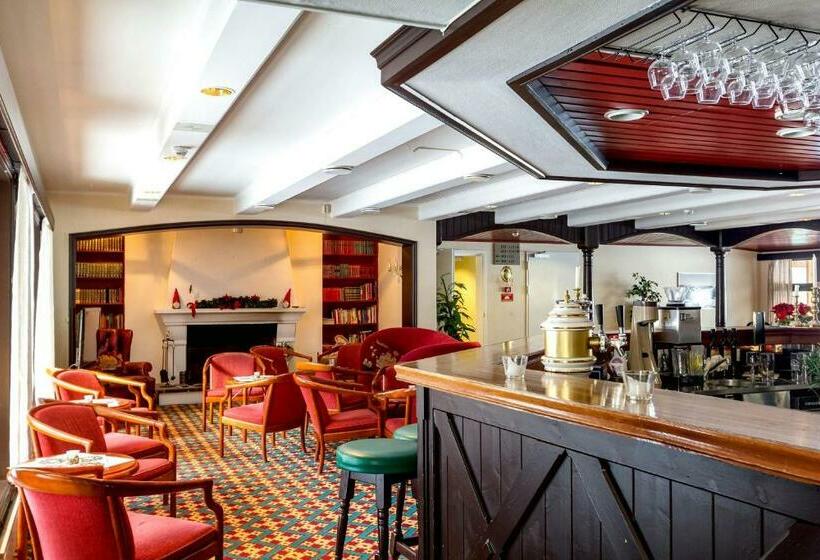 L Leilighet . Ski Inn Ut. Tilgang Til Baseng; Badstu Og Boblebad