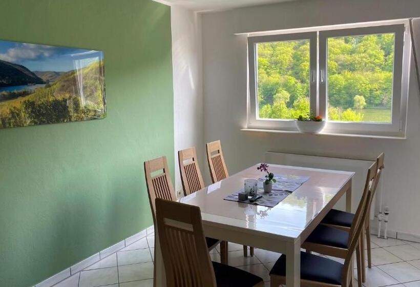 ユースホステル Weinhaus Henerichs