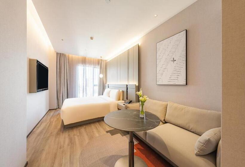 Atour S Hotel Shanghai Lujiazui Expo Center
