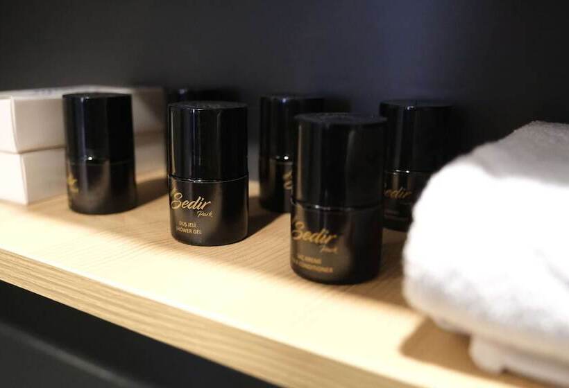 مبيت وإفطار Abant Sedir Park Butik Otel