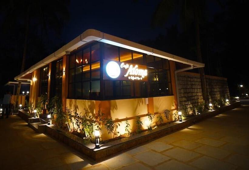 فندق Aananda Wellness And Resorts
