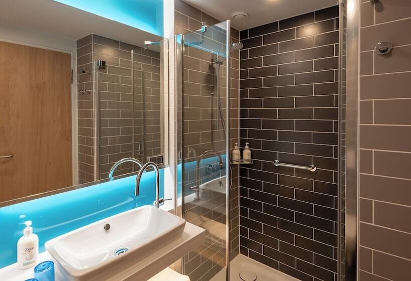 בית מלון כפרי Holiday Inn Express   Hamburg South A7 As42, An Ihg