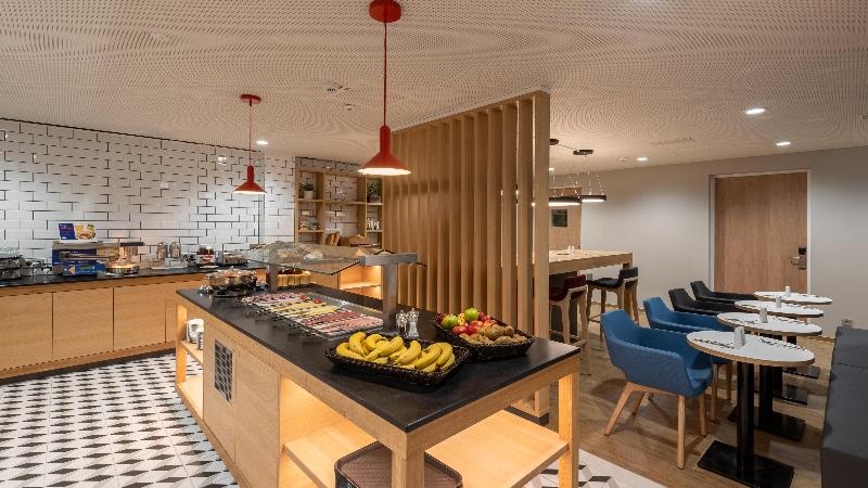 בית מלון כפרי Holiday Inn Express   Hamburg South A7 As42, An Ihg