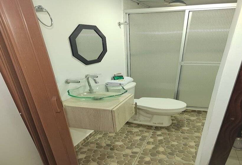 هتل Ayenda Gold House