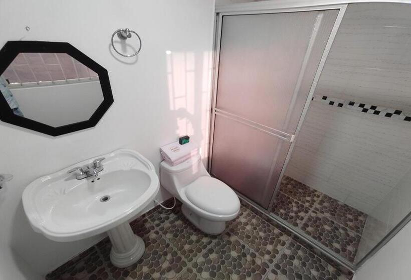 هتل Ayenda Gold House