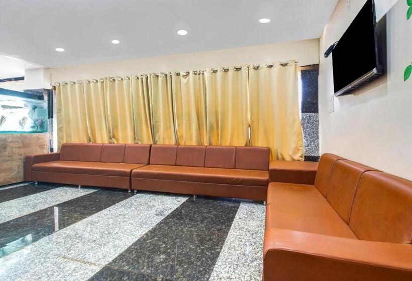 Отель Sai Baba Palace Lodging And Boarding