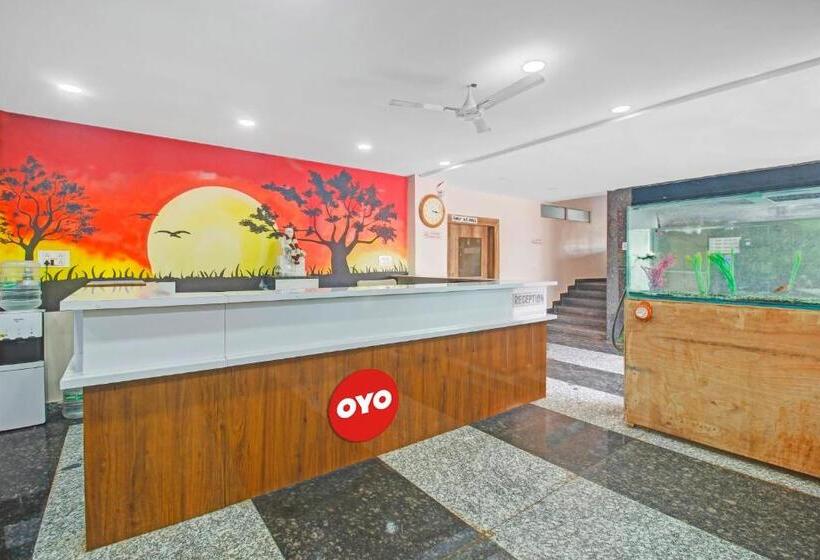 Отель Sai Baba Palace Lodging And Boarding