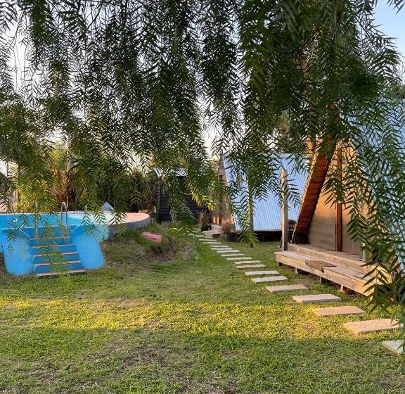 پانسیون Maleglam