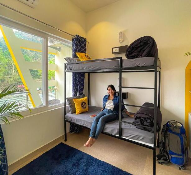 The Hosteller Jeolikote