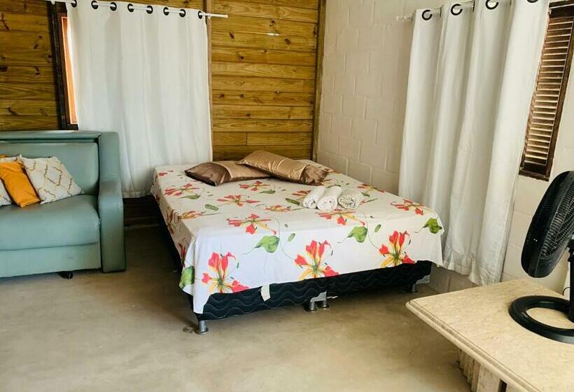 Albergue Suítes Cabanas Coral
