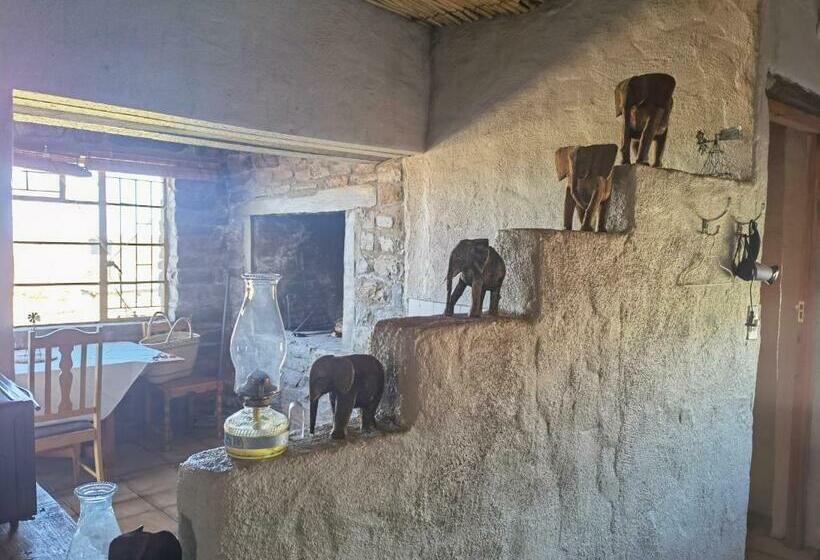 Отель Blesfontein Guest Farm