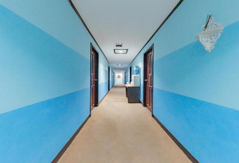 هتل Reddoorz Near Plaza Balikpapan