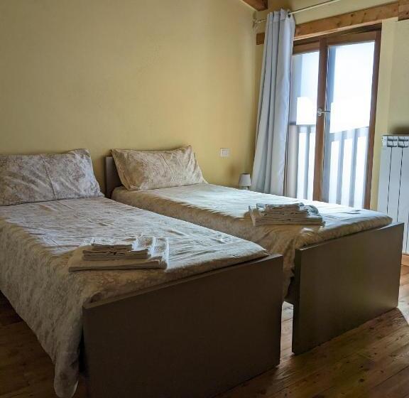 호스텔 Constancia Trattoria