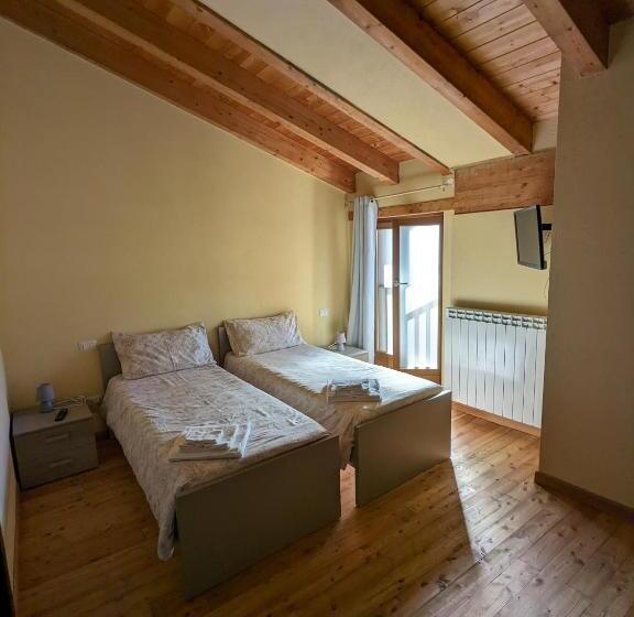 호스텔 Constancia Trattoria