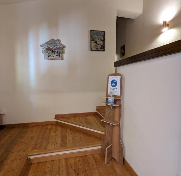 호스텔 Constancia Trattoria