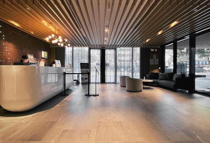 هتل Boutech Jiantan