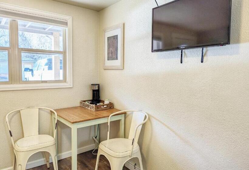 فندق The Fountain Creek Inn Of Manitou Springs