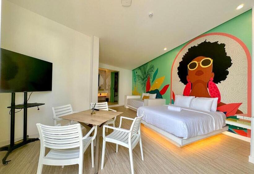 پانسیون Nomadic Design