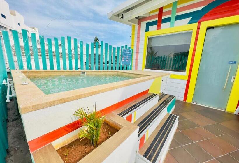 پانسیون Nomadic Design