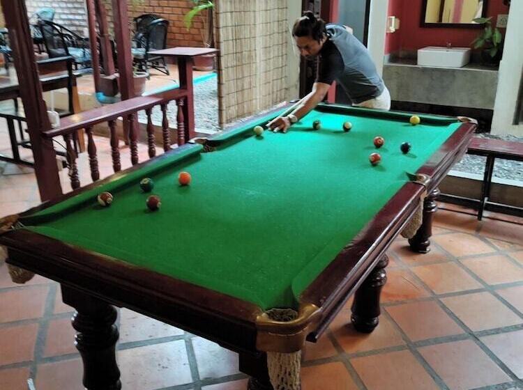 Пансион Soben Cafe Guesthouse & Restaurant